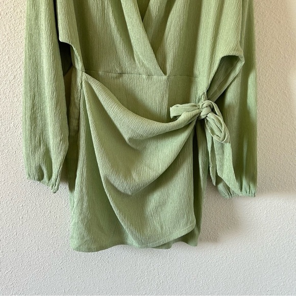 ASOS Women’s Dress Sz 12 Light Green Drop Shoulder Long Sleeve Faux Wrap Front - Picture 2 of 10